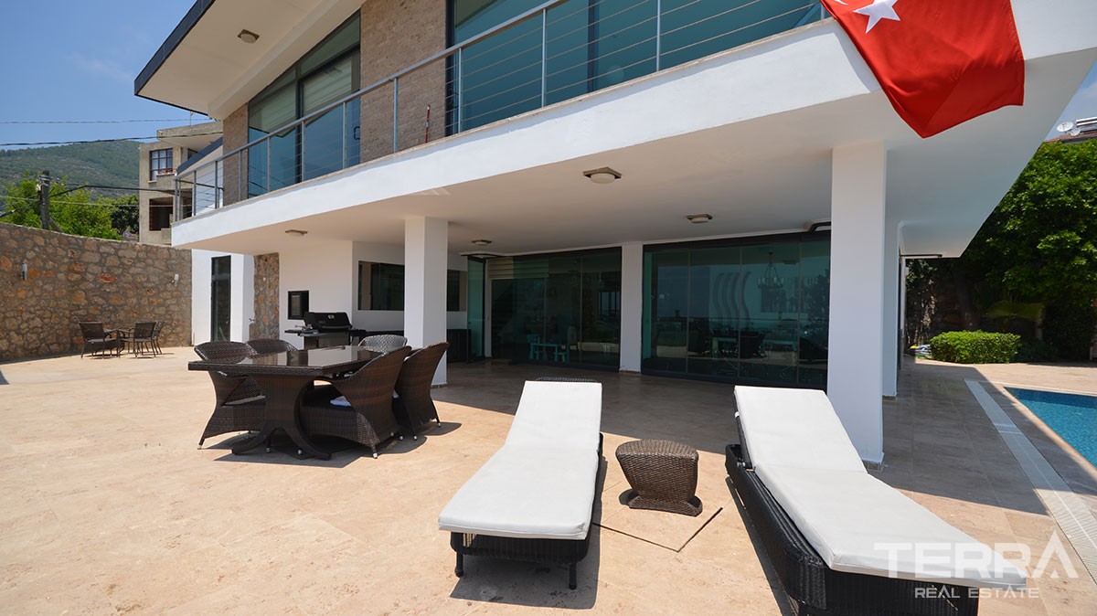 Exclusive Design Villa for Sale in Alanya With Endless Sea View - 11230