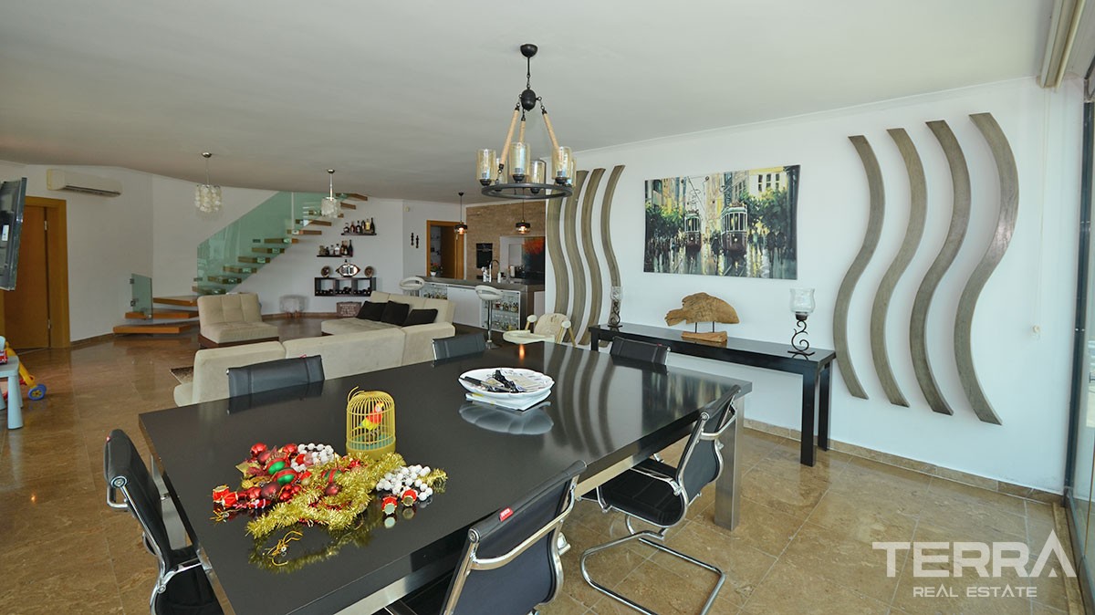 Exclusive Design Villa for Sale in Alanya With Endless Sea View - 11241