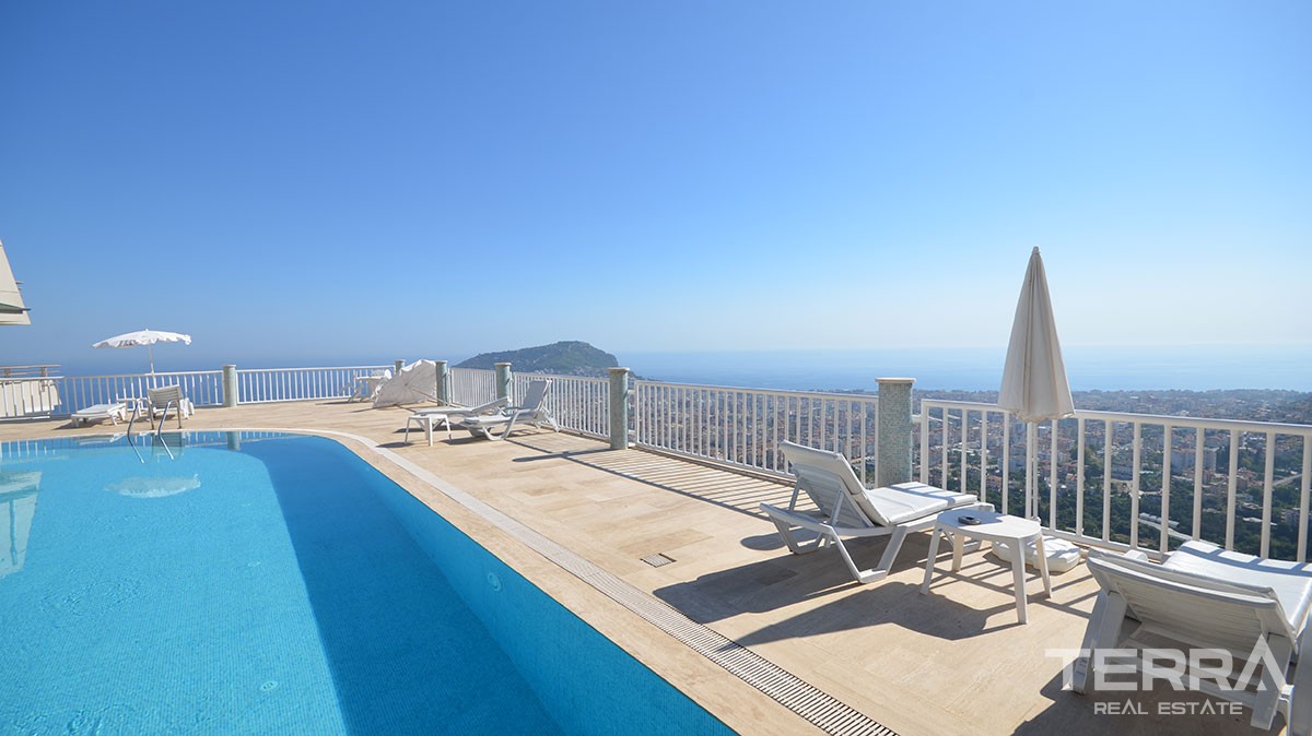 Meerblick-Villa mit Pool in Bektas, Alanya - 11329