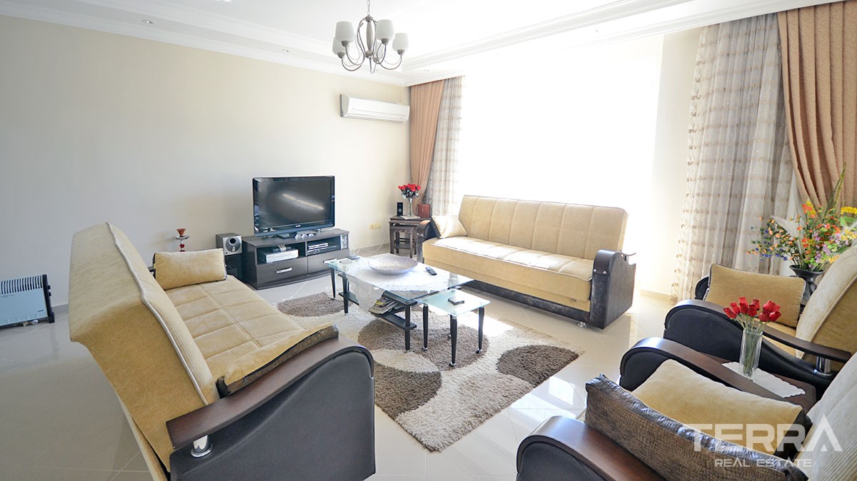 Meerblick-Villa mit Pool in Bektas, Alanya - 11339