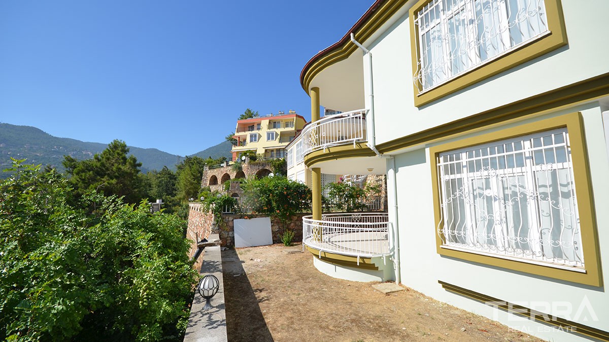 Meerblick-Villa mit Pool in Bektas, Alanya - 11341