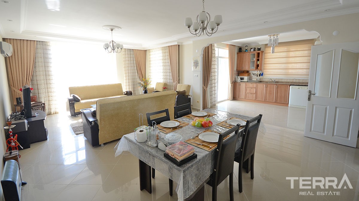 Meerblick-Villa mit Pool in Bektas, Alanya - 11345