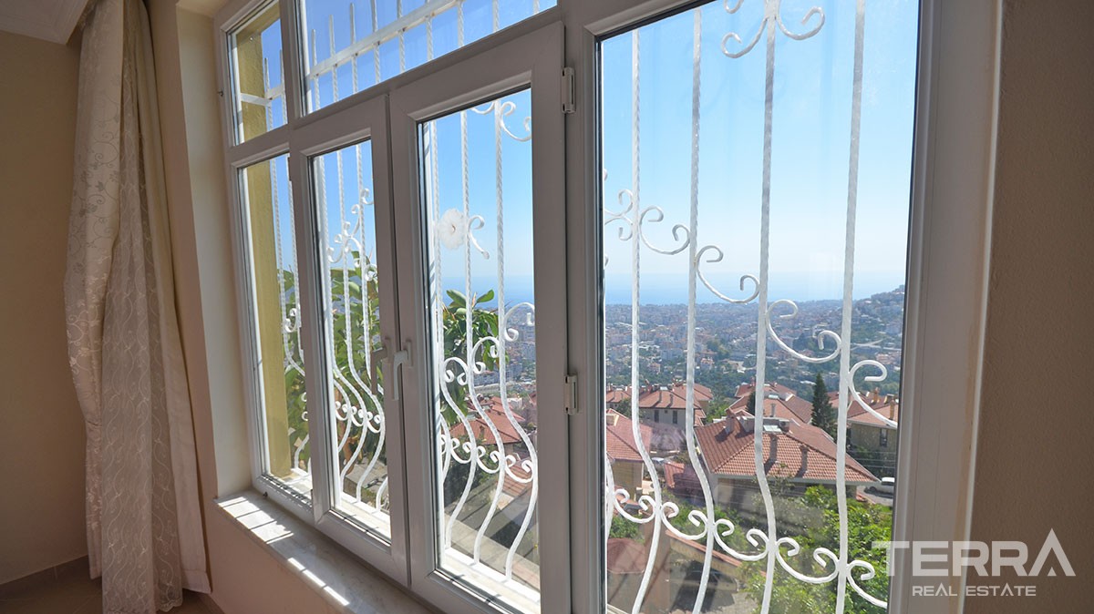 Meerblick-Villa mit Pool in Bektas, Alanya - 11347