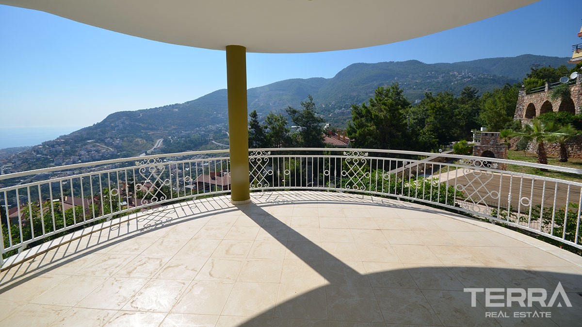 Meerblick-Villa mit Pool in Bektas, Alanya - 11355