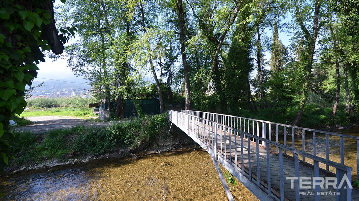 Atemberaubendes Haus zum Verkauf mit einem riesigen Garten in Oba, Ala - 11391
