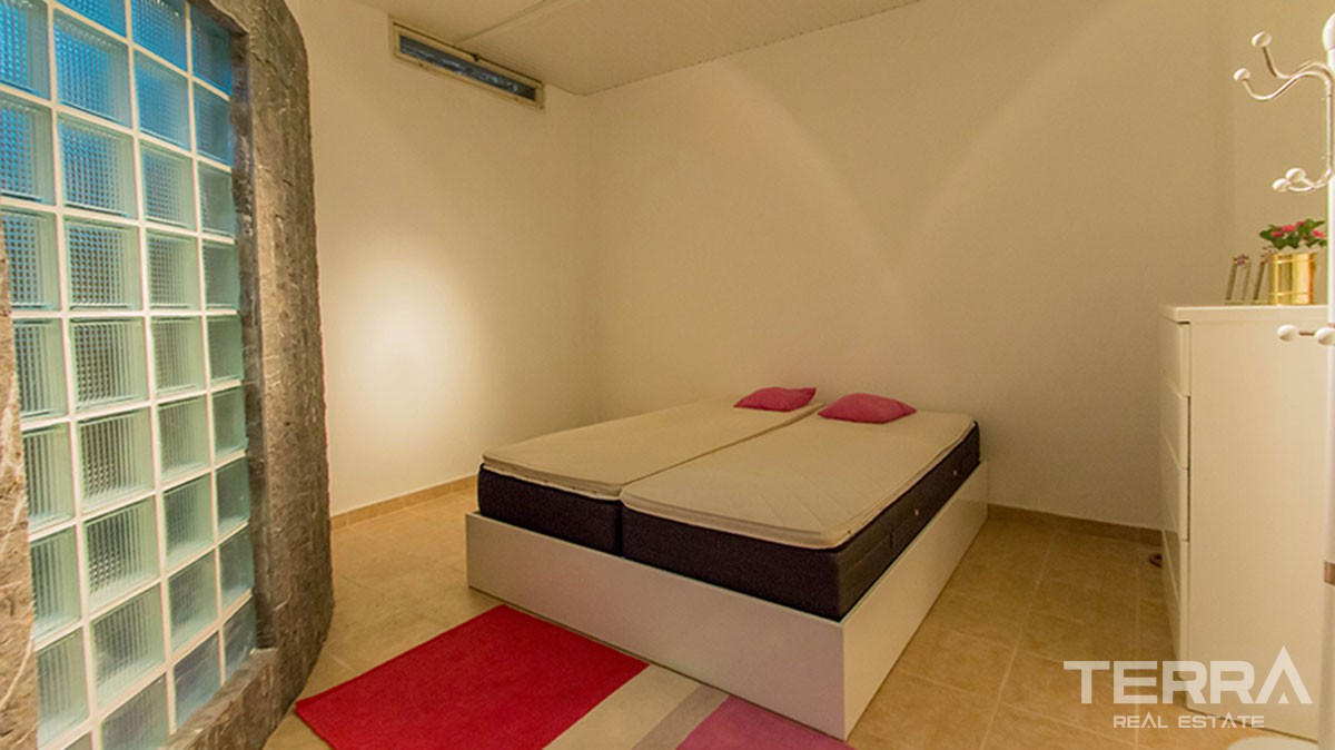 Spacious villa with private pool in Alanya - 11415
