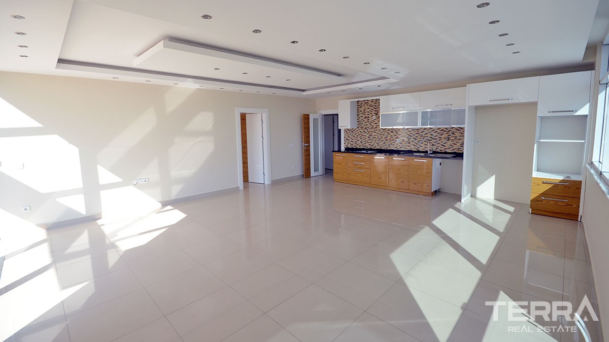 Exclusive sea view penthouse for sale in Alanya, Cikcilli - 11428