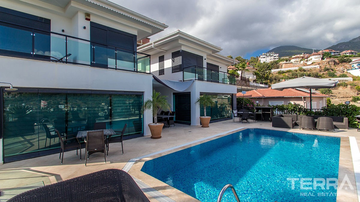 Großes Doppelhaus mit herrlichem Meerblick in Alanya Tepe - 11530