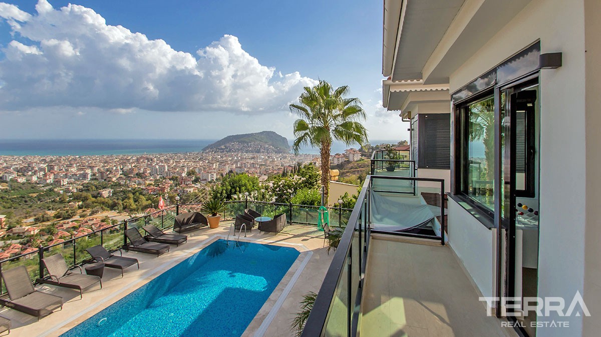 Großes Doppelhaus mit herrlichem Meerblick in Alanya Tepe - 11535