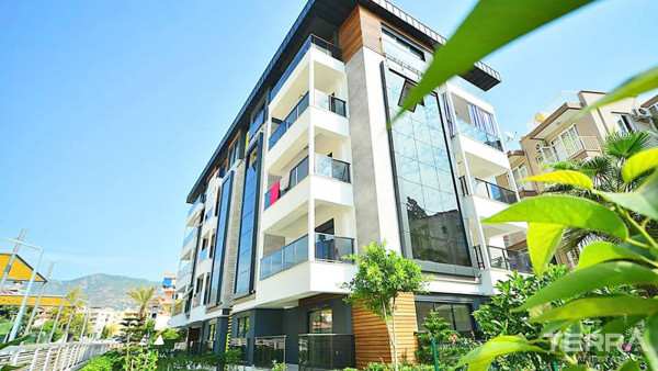 Neue Wohnungen mitten im Stadtzentrum von Alanya zu verkaufen