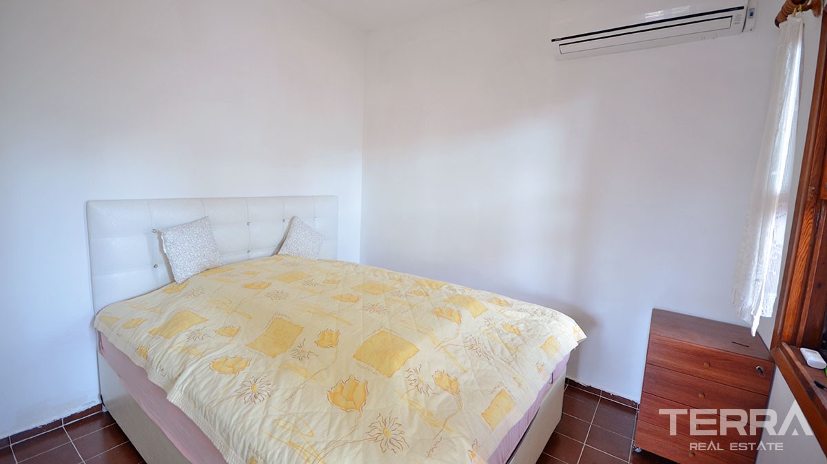 Seafront villa for sale in Alanya Avsallar at a bargain price - 11606