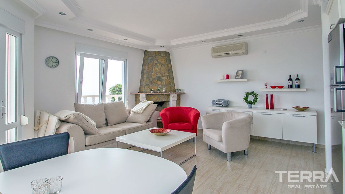 Alanya Sea-View Flats and Penthouses Resale in Prestigious Bektaş - 11750