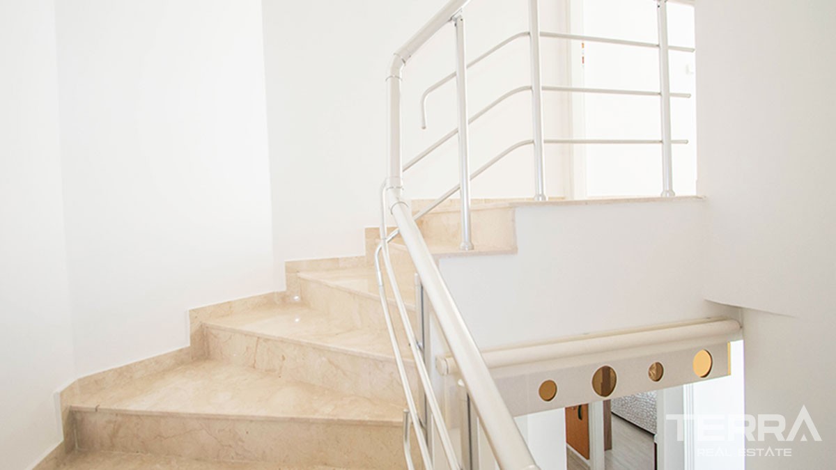 Alanya Sea-View Flats and Penthouses Resale in Prestigious Bektaş - 47250