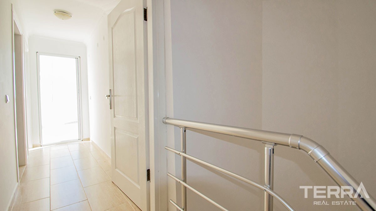 Alanya Sea-View Flats and Penthouses Resale in Prestigious Bektaş - 47251