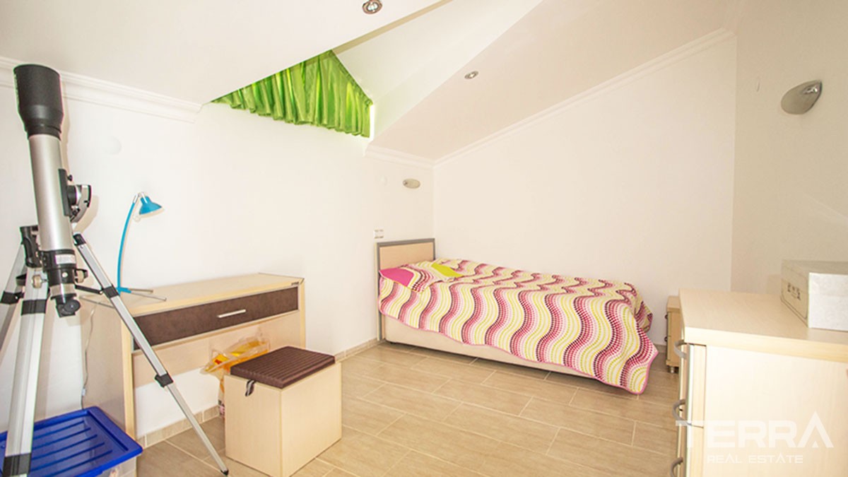 Alanya Sea-View Flats and Penthouses Resale in Prestigious Bektaş - 47252