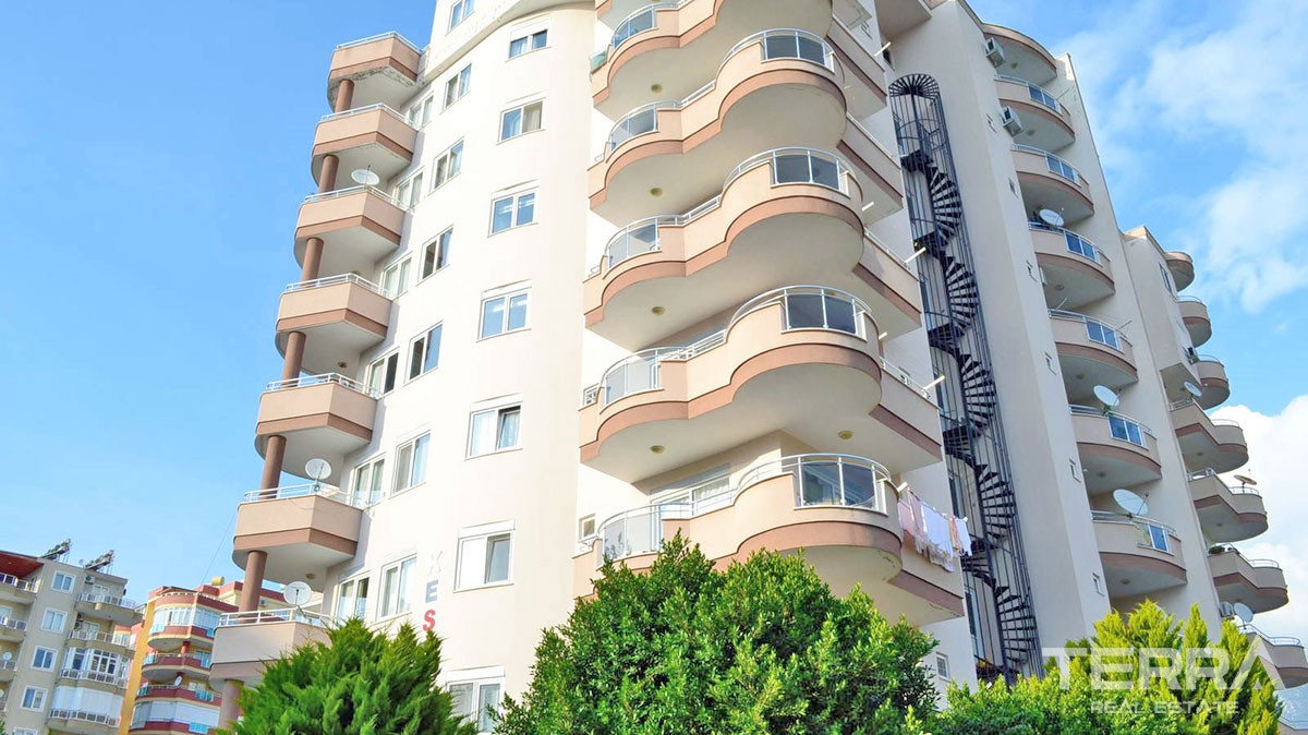 Cheap 2 bedroom apartment for sale in Mahmutlar, Alanya - 11843