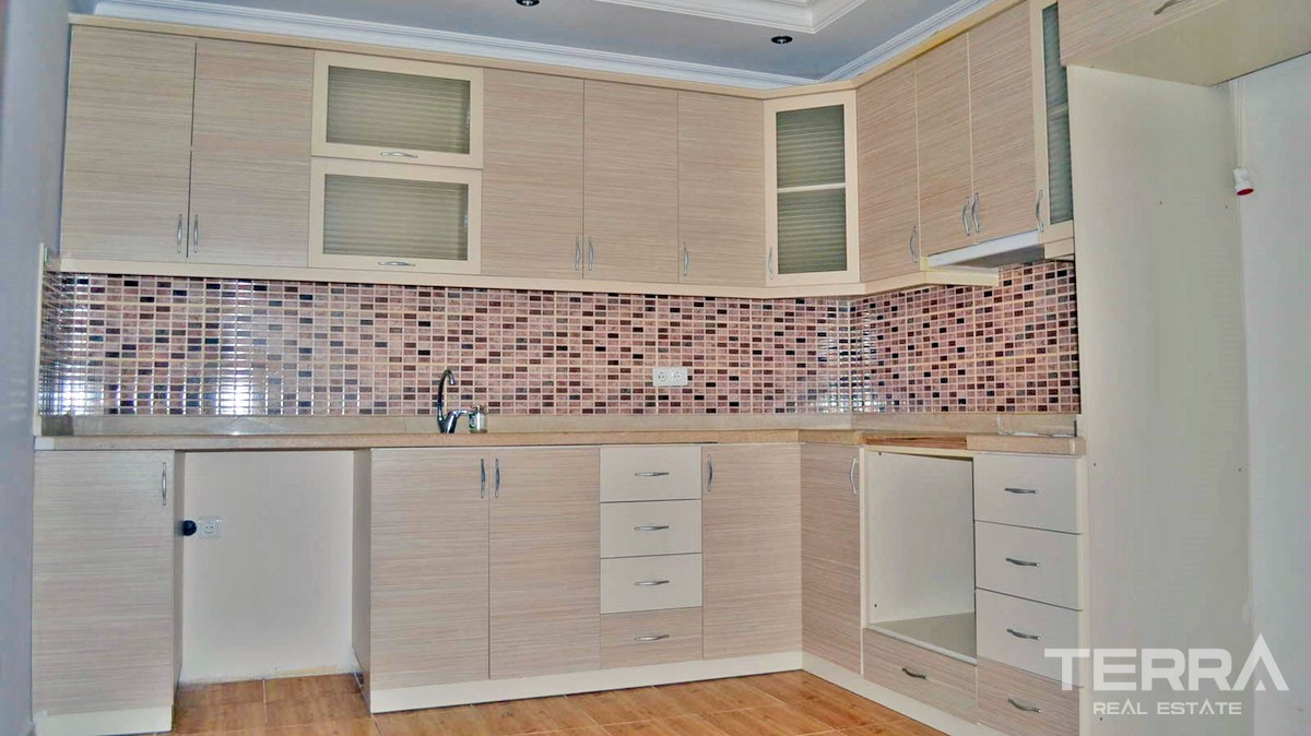 Cheap 2 bedroom apartment for sale in Mahmutlar, Alanya - 11845