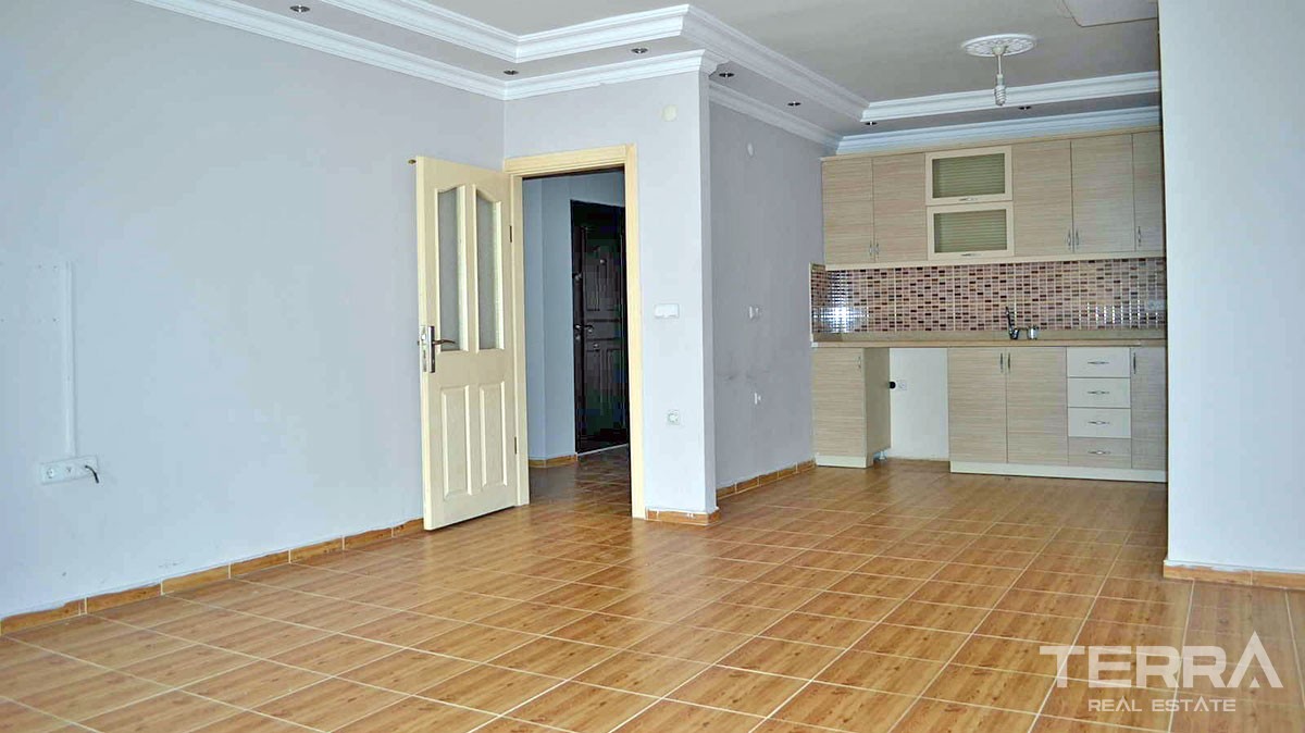 Cheap 2 bedroom apartment for sale in Mahmutlar, Alanya - 11846