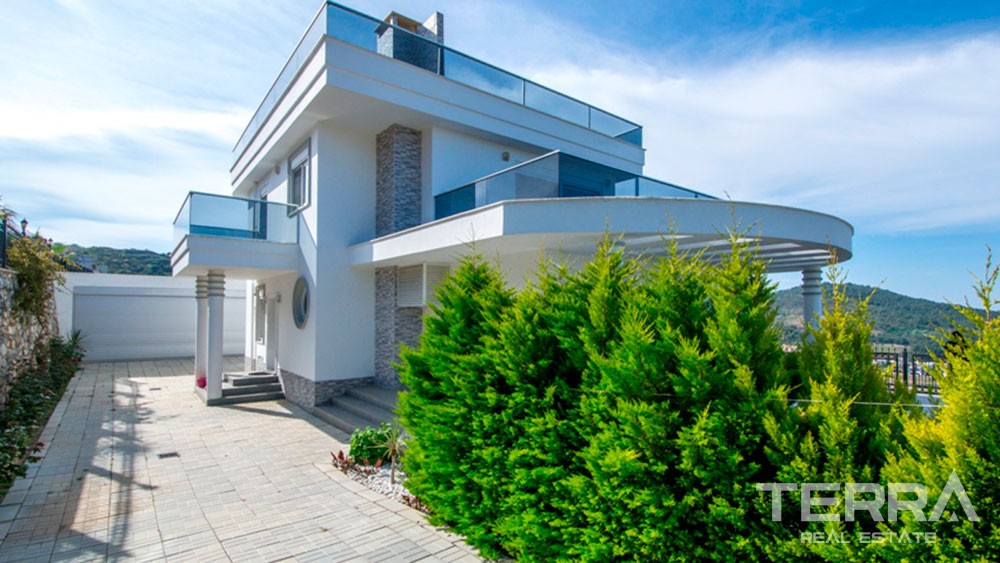 Detached sea view villa for sale in Kargıcak, Alanya - 11962