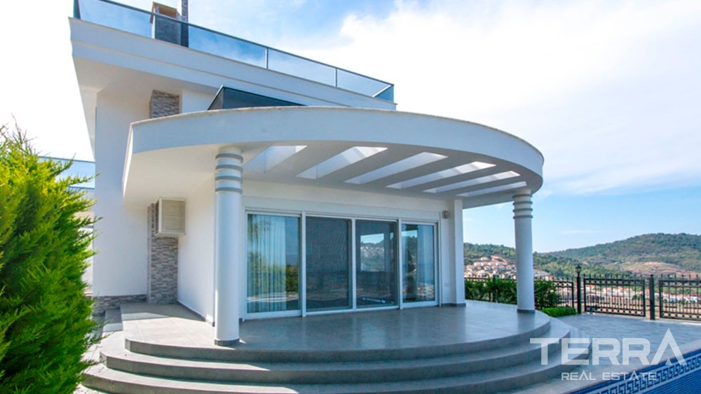 Detached sea view villa for sale in Kargıcak, Alanya - 11964