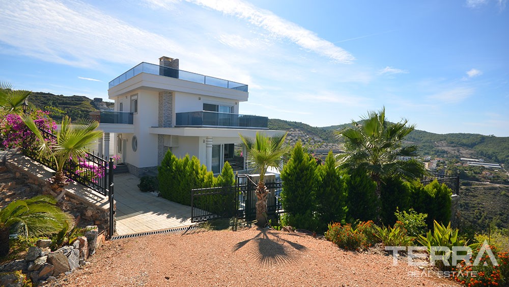 Detached sea view villa for sale in Kargıcak, Alanya - 11988