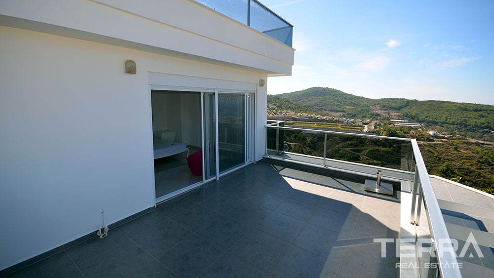 Detached sea view villa for sale in Kargıcak, Alanya - 11991