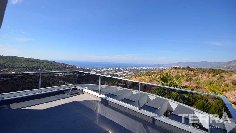 Detached sea view villa for sale in Kargıcak, Alanya - 11993