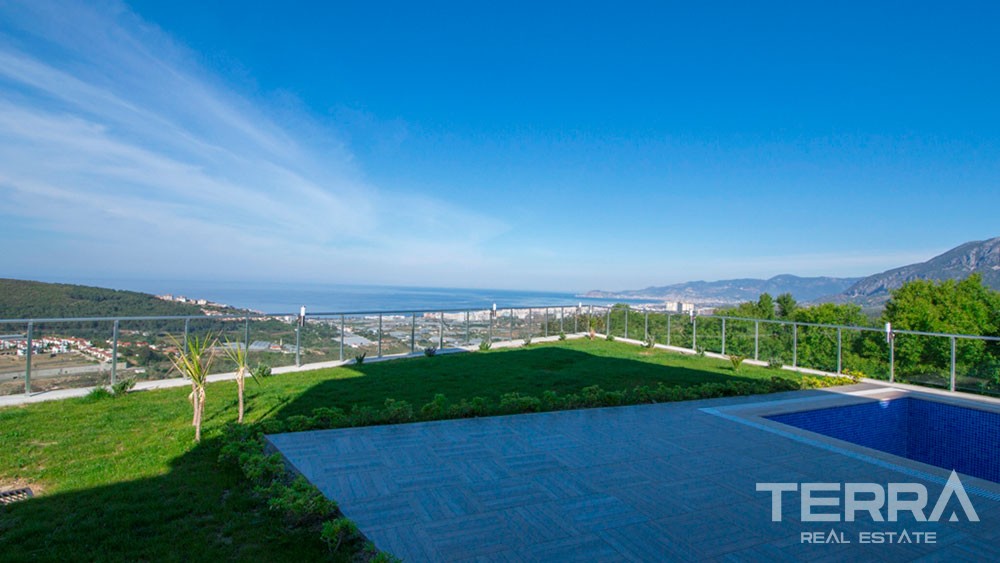 Exclusive sea view villa for sale in Alanya, Kargicak - 12140