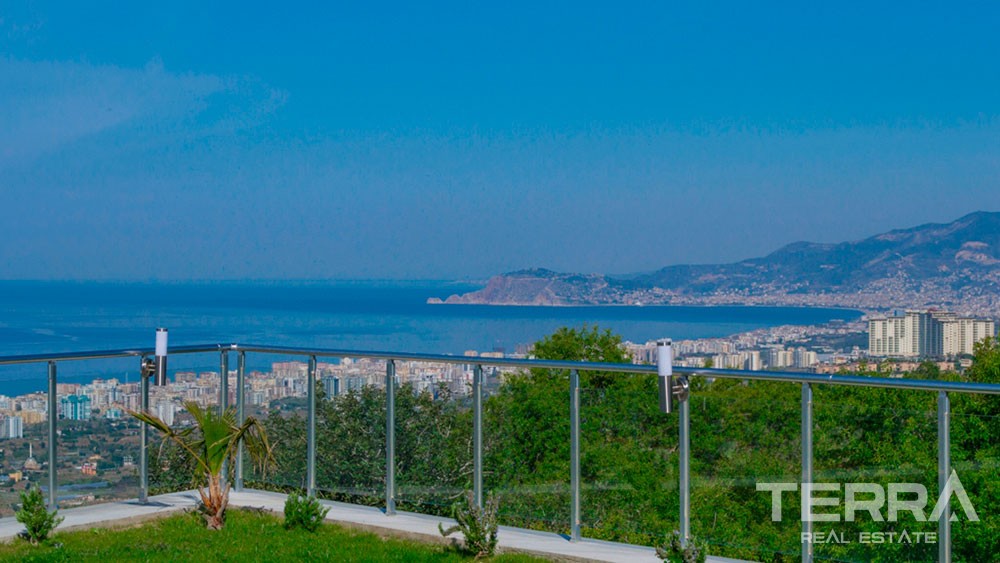 Exclusive sea view villa for sale in Alanya, Kargicak - 12142