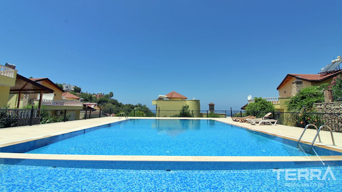Fully furnished detached villa for sale in Alanya, Kargıcak - 12160