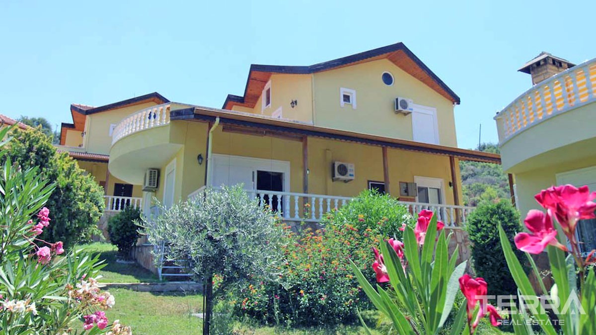 Fully furnished detached villa for sale in Alanya, Kargıcak - 12163