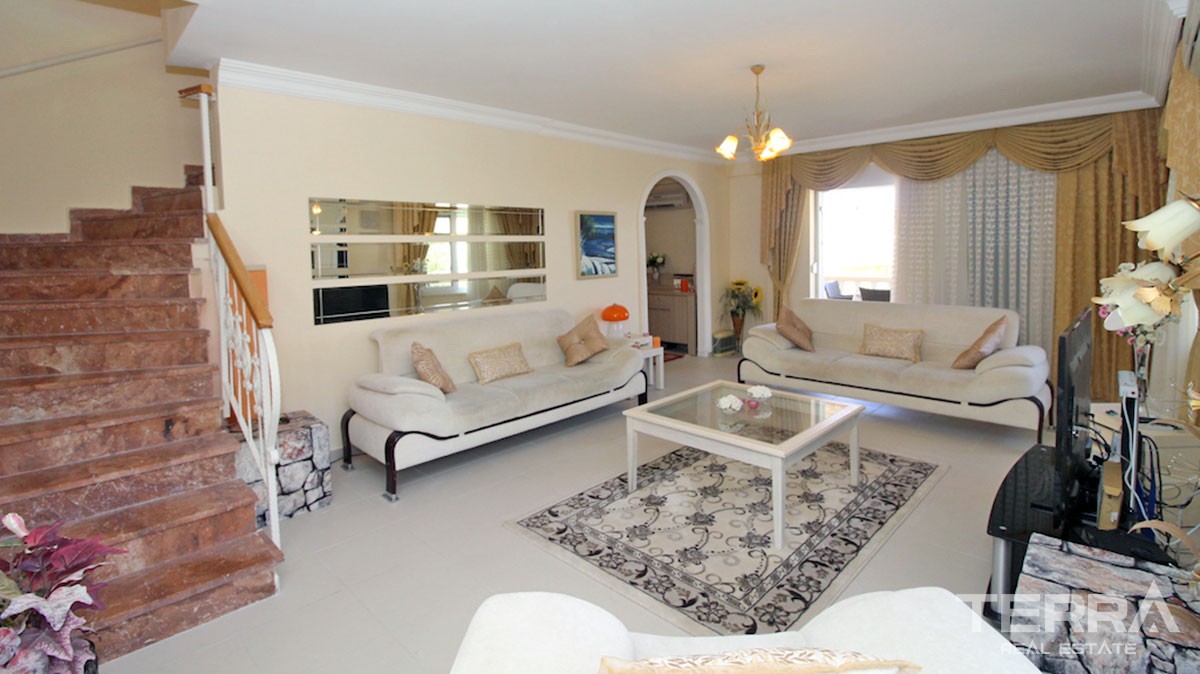 Fully furnished detached villa for sale in Alanya, Kargıcak - 12167