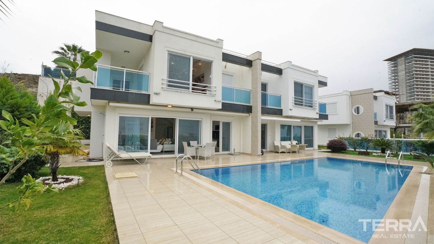 Luxury Villas for Sale with Endless Sea View in Alanya Kargıcak - 25635