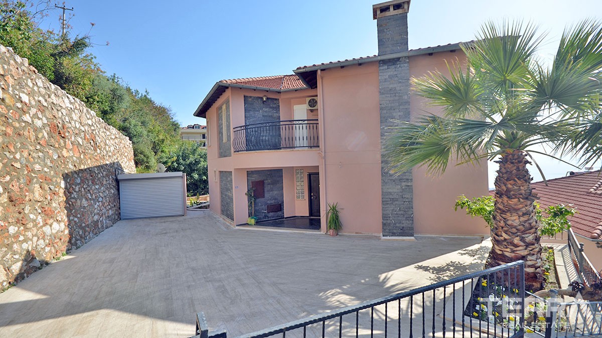 Endless sea view villa for sale in Alanya Bektaş - 12415