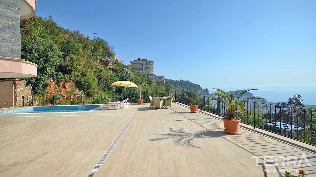 Endless sea view villa for sale in Alanya Bektaş - 12418