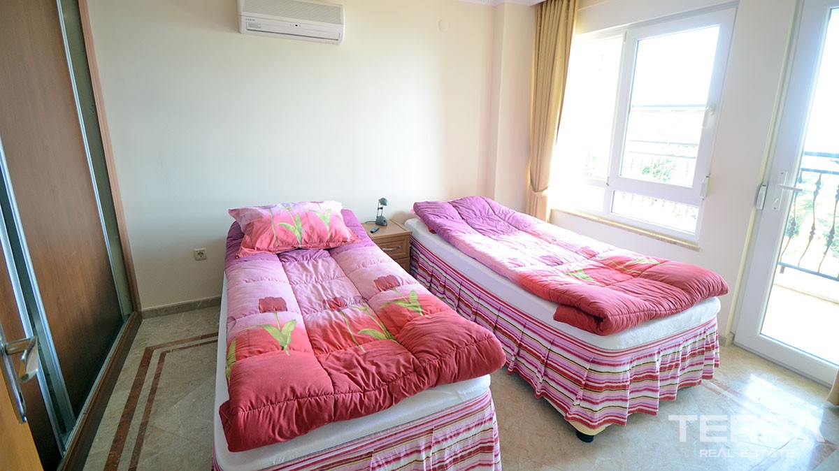 Endless sea view villa for sale in Alanya Bektaş - 12427