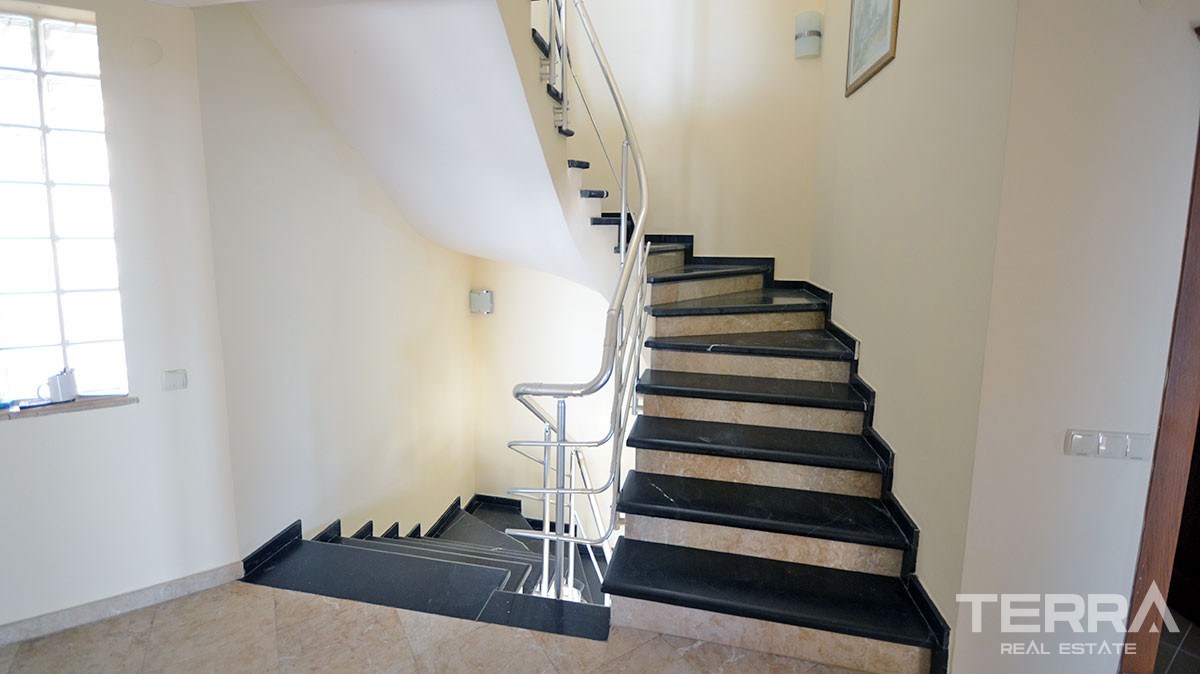 Endless sea view villa for sale in Alanya Bektaş - 12433