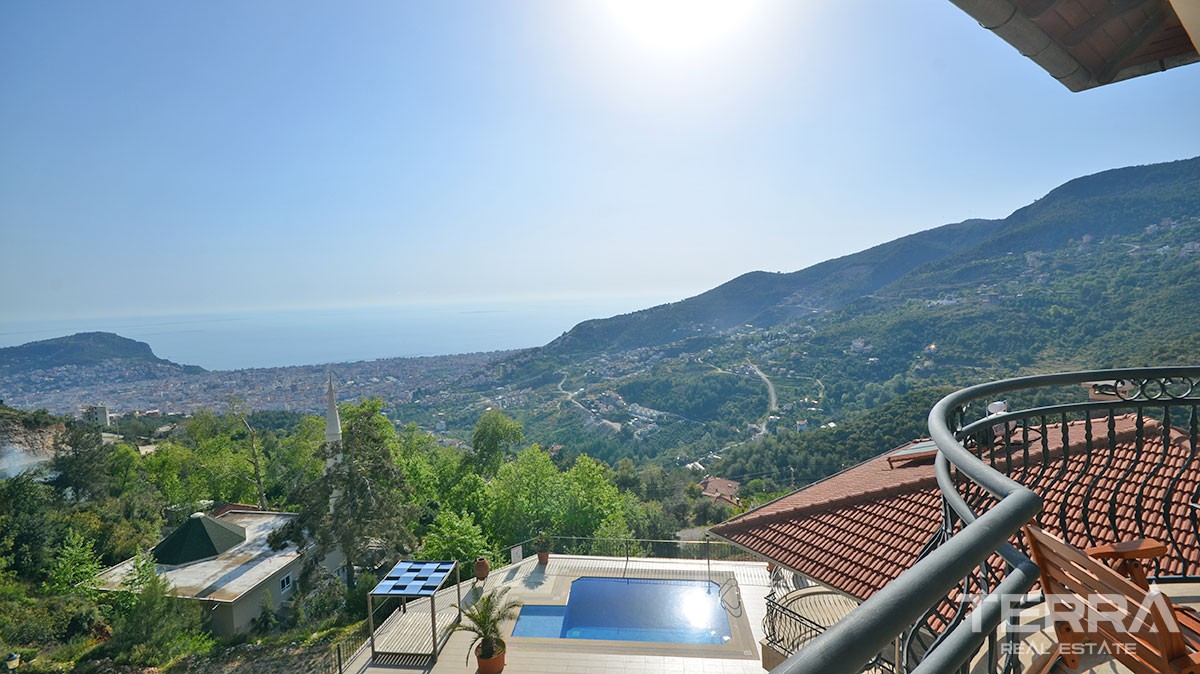 Endless sea view villa for sale in Alanya Bektaş - 12439