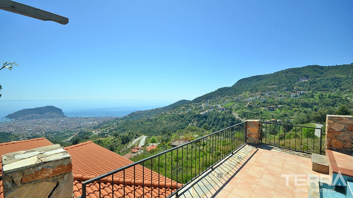 Detached villa for sale in Alanya with private pool - 12455
