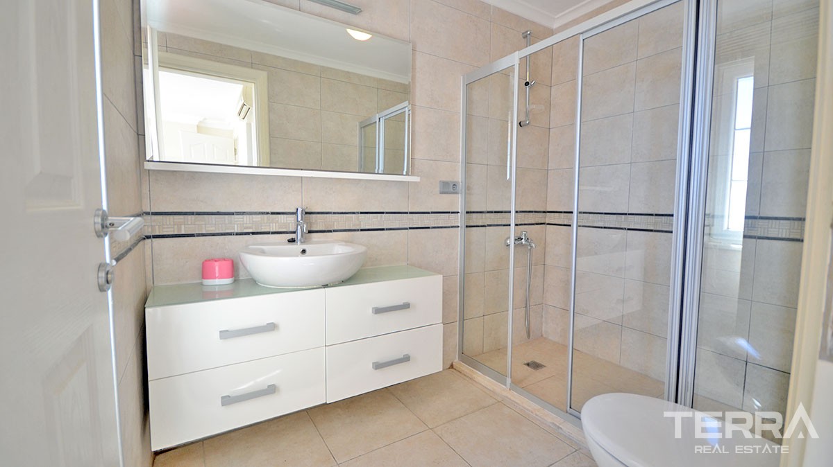 Detached villa for sale in Alanya with private pool - 12470