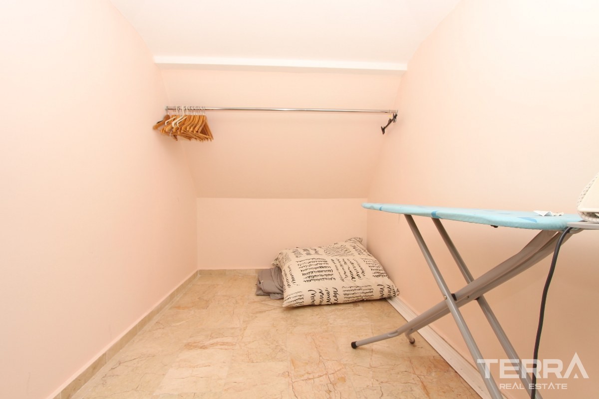 Detached Villa for Sale in Alanya Tepe With Private Swimming Pool - 36645
