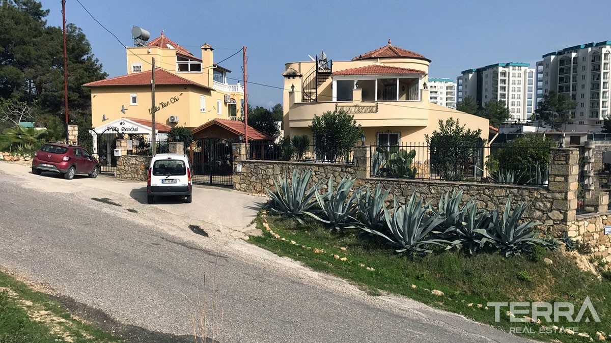 Detached Villa in Alanya Avsallar in a Nice Green Environment - 12715