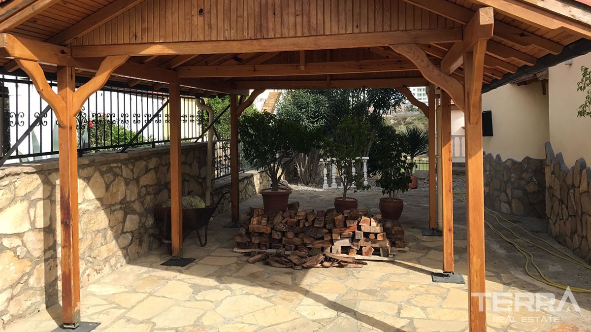Detached Villa in Alanya Avsallar in a Nice Green Environment - 12716