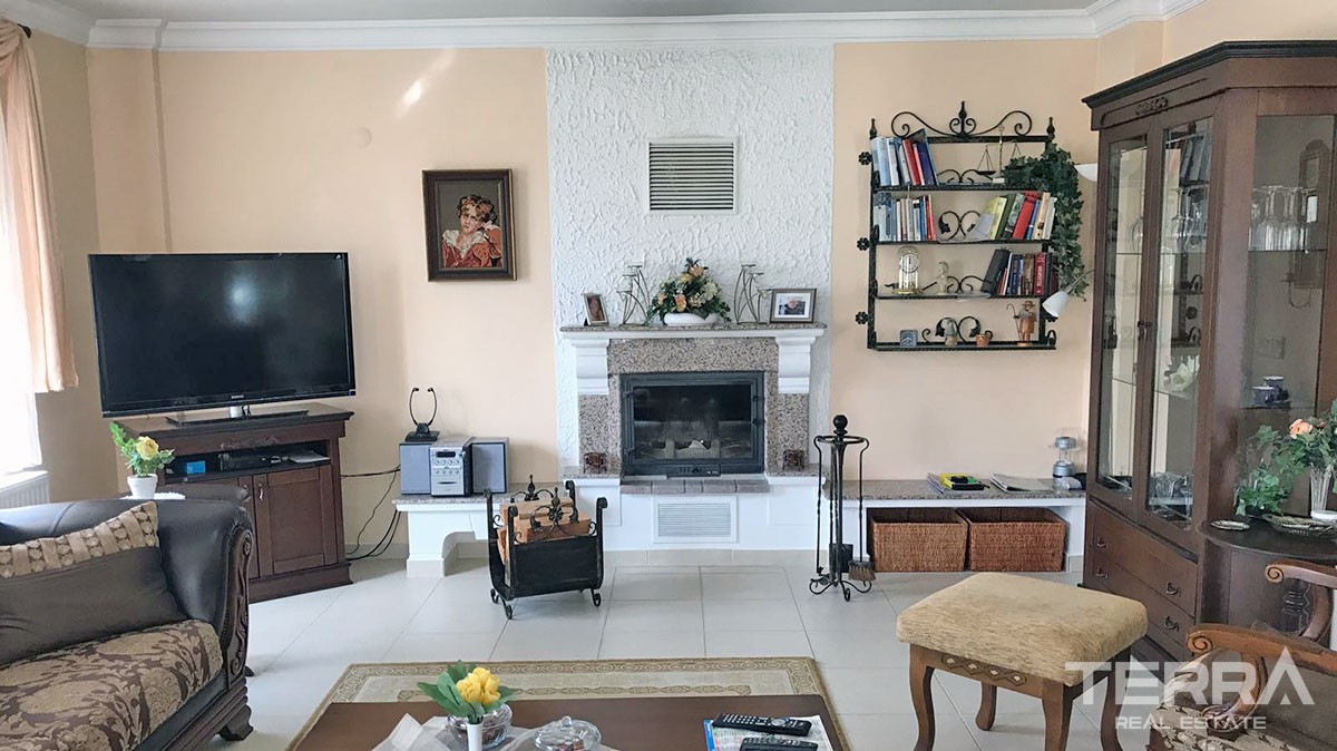 Detached Villa in Alanya Avsallar in a Nice Green Environment - 12719