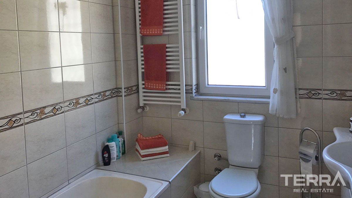 Detached Villa in Alanya Avsallar in a Nice Green Environment - 12726