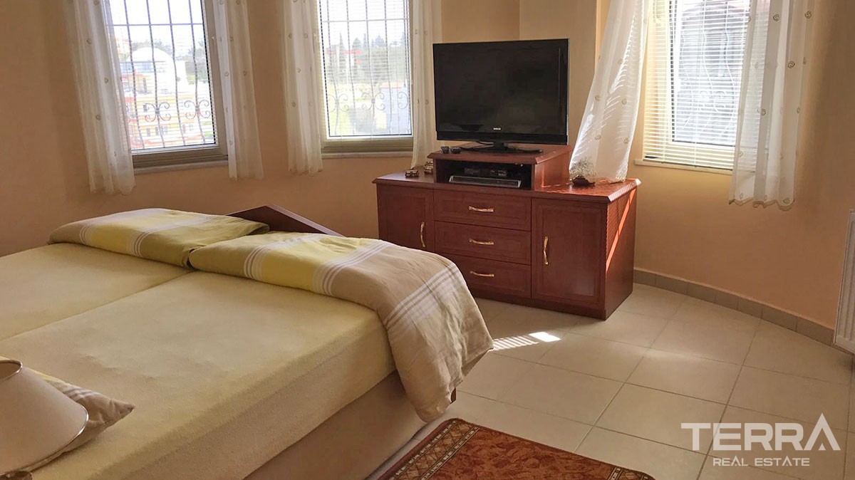 Detached Villa in Alanya Avsallar in a Nice Green Environment - 12729