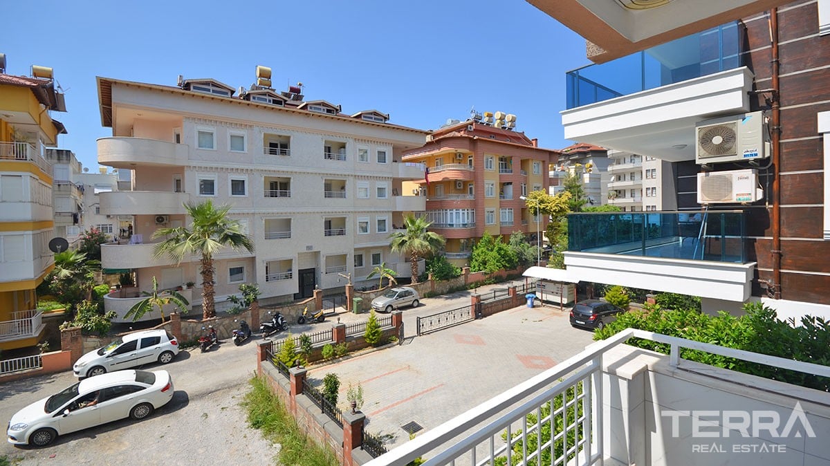 Totally renovated resale Apartment in Alanya close to Cleopatra Beach