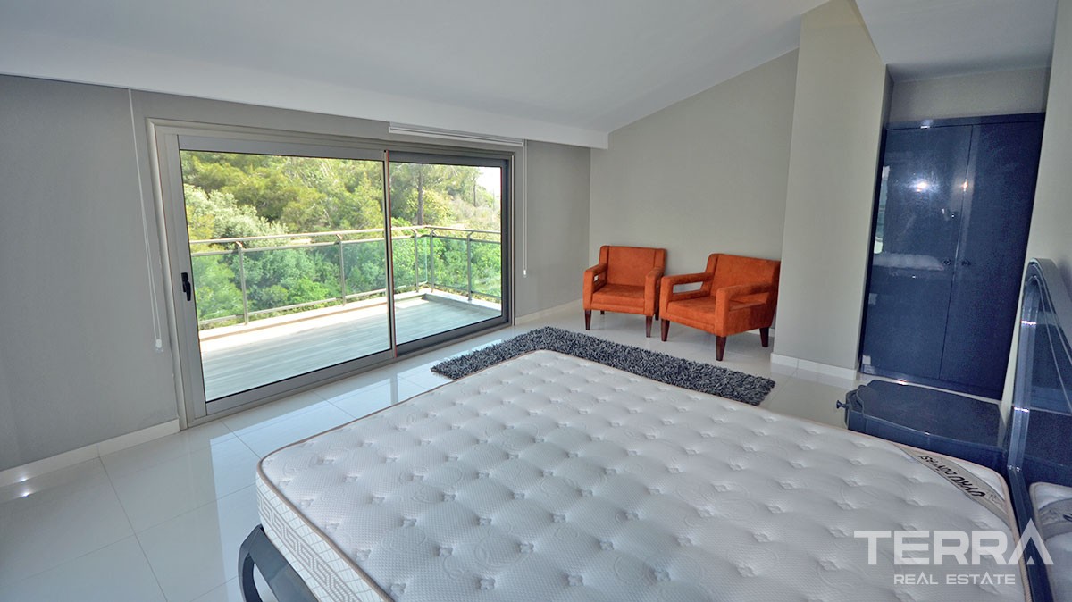 Exclusive sea front penthouse for sale in Alanya, Kargıcak - 12759