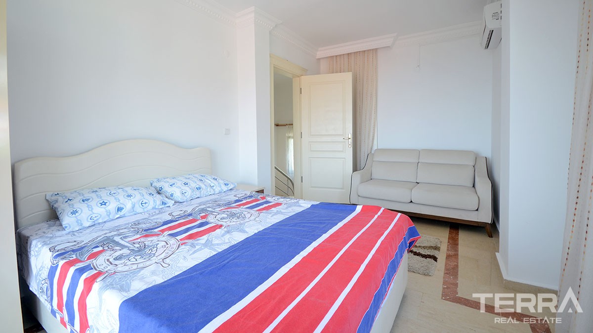 Sea view detached villa for sale in Alanya Tepe with private pool - 12830