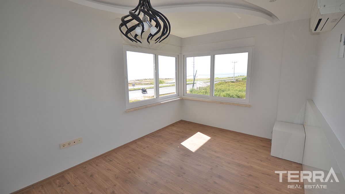 Luxury sea front villas for sale in Alanya, Demirtaş - 12953